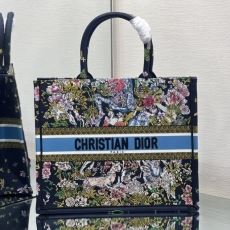 Christian Dior Shopping Bags